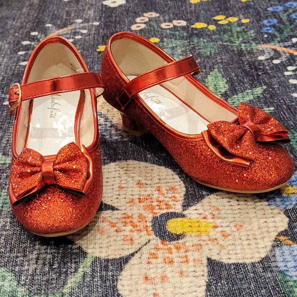 Sparkly Red Mary Janes "Ruby Slippers" ❤️